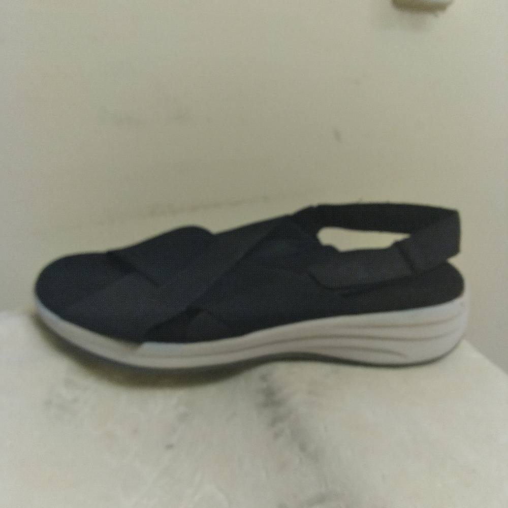 Women's EASY SPIRIT Black Sandals Size 8 - Picture 5 of 16